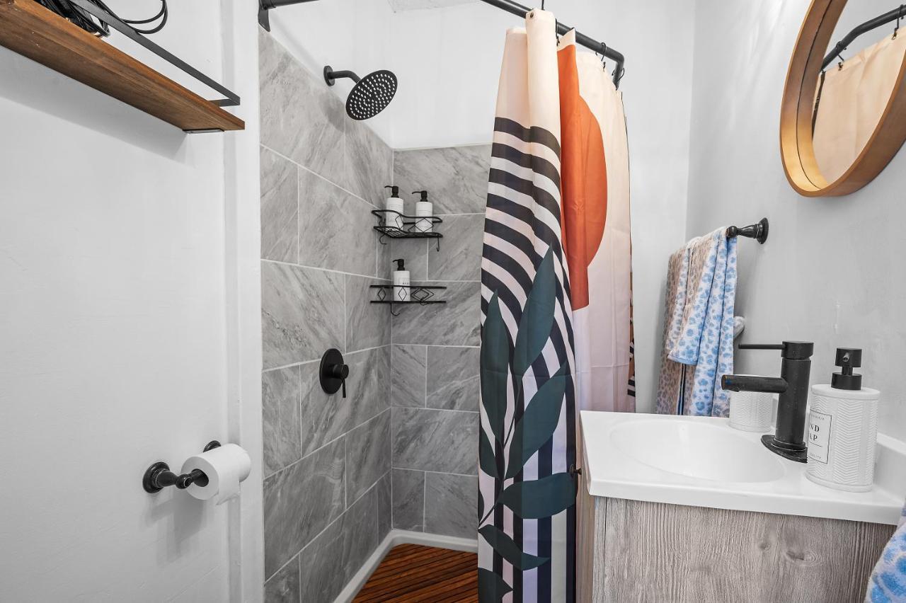 Center Of Little Italy #2 Apartment Cleveland Bagian luar foto